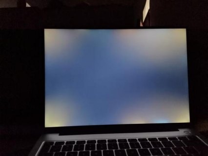 笔记本电脑屏幕一直暗